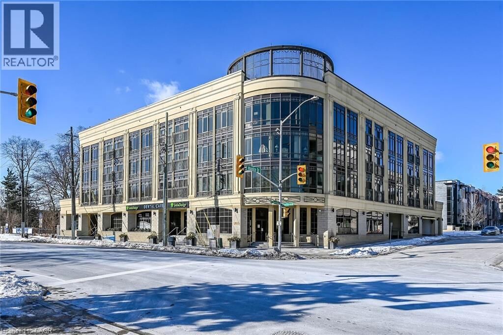 Property Photo:  205 Lakeshore Road West 409  ON L6K 0H8 