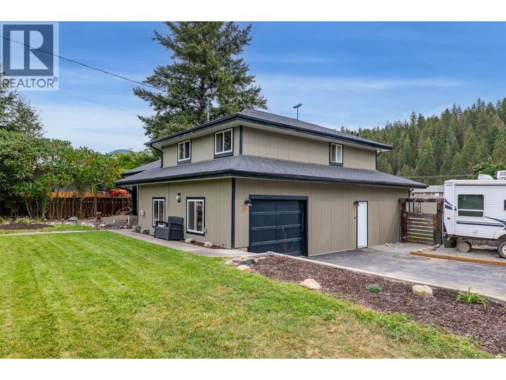 Property Photo:  4702 Spruce Crescent  BC V0E 1E0 