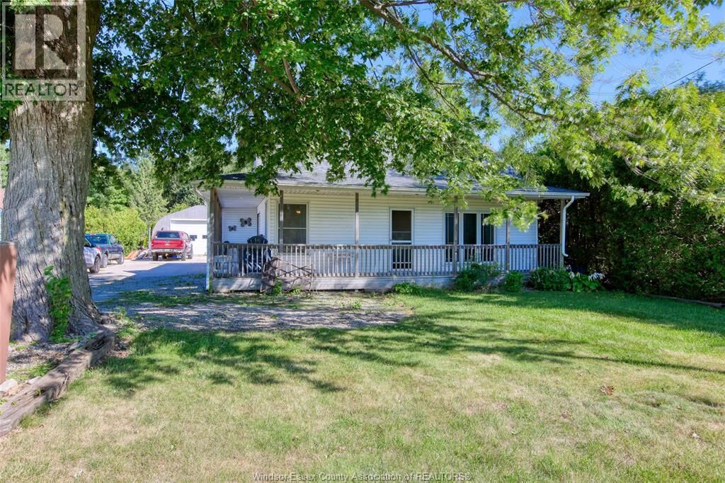 Property Photo:  1323 Mersea Rd 2  ON N8H 3V7 