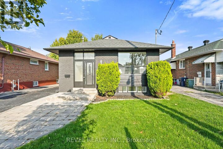 Property Photo:  63 Crosland Drive Bsmt  ON M1R 4M9 
