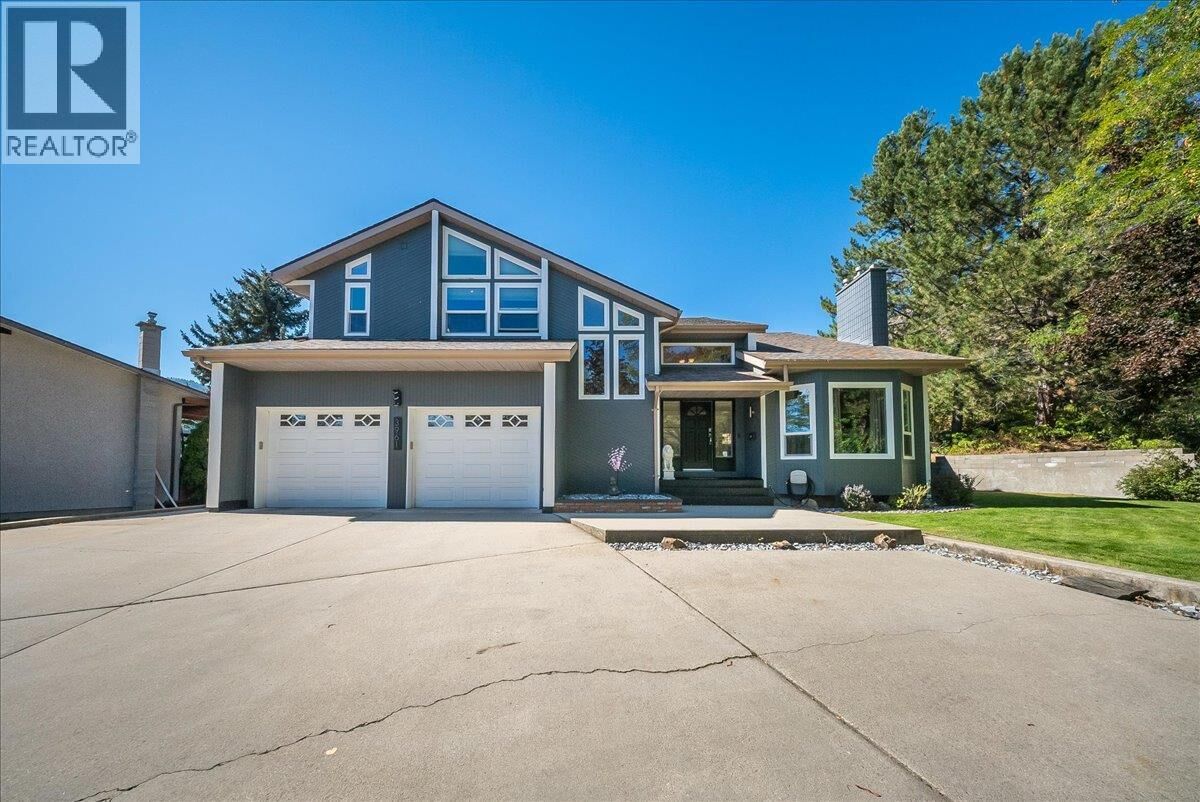 Property Photo: 3961 Carnation Drive BC V1R 2X1