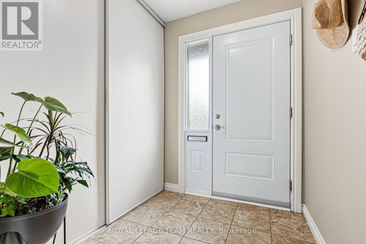 Property Photo:  82 McClintock Way 68  ON K2L 2A2 