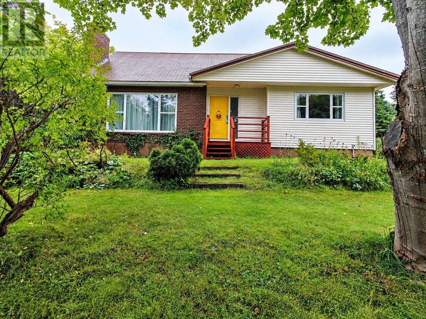 Property Photo:  919-927 Marine Drive  NL A1K 2A5 