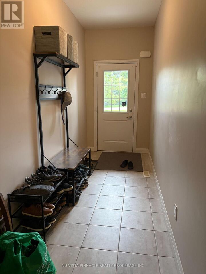 Property Photo:  2040 Shore Road 90  ON N6K 0G3 