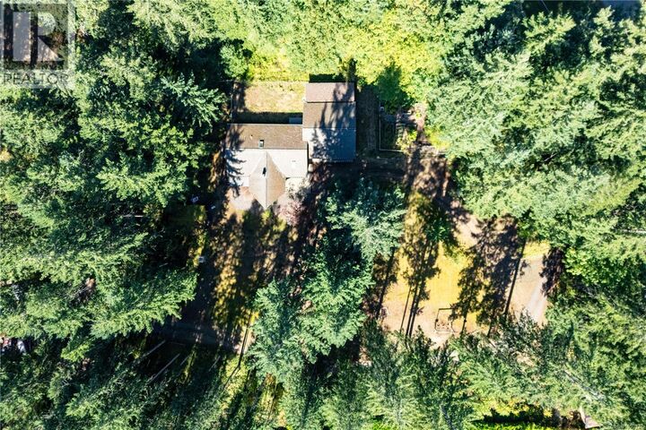 Property Photo:  9498 Doyle Road  BC V9J 1E7 