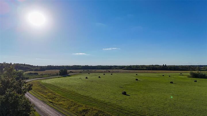 Photo de la propriété:  6 Holmstrom Road  MB R0J 1N0 