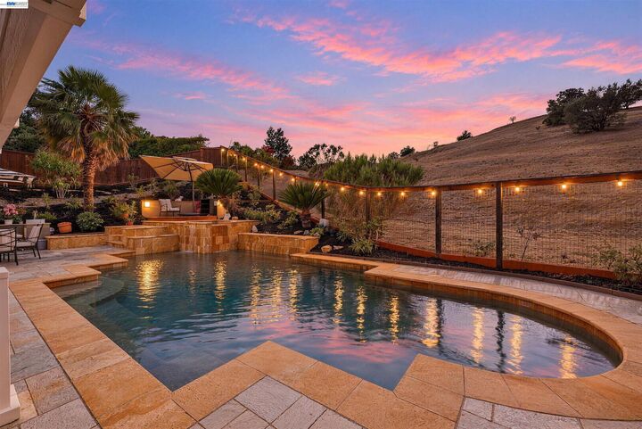 Property Photo:  103 Margone Ct  CA 94526 