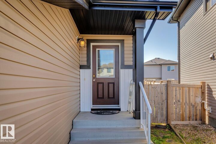 Property Photo:  12007 173 Avenue NW  AB T5X 0J6 