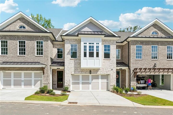 Property Photo: 5679 Broad River View 438 GA 30092