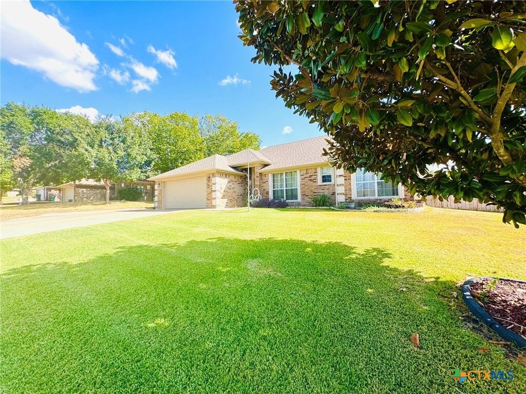 Property Photo: 3404 Greenlawn TX 76528