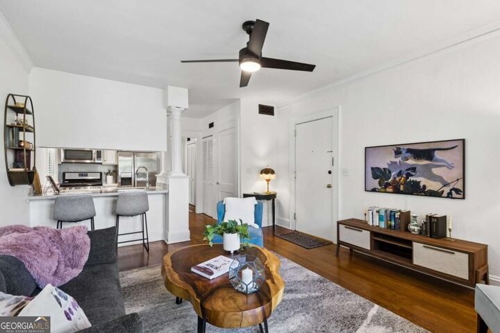 Property Photo: 824 Greenwood Avenue NE 11 GA 30306