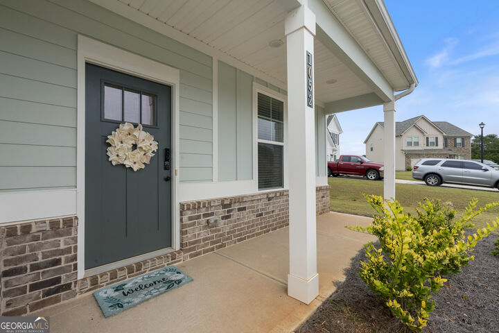 Property Photo: 1052 Bodega Loop GA 30248