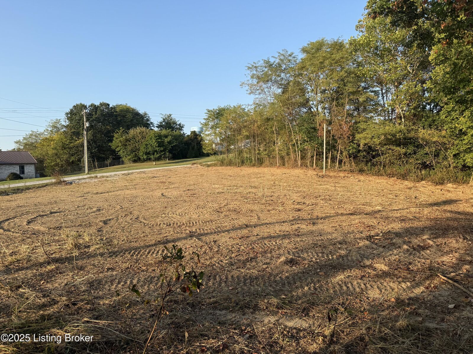 Property Photo:  37 Mandy Ct  KY 40055 