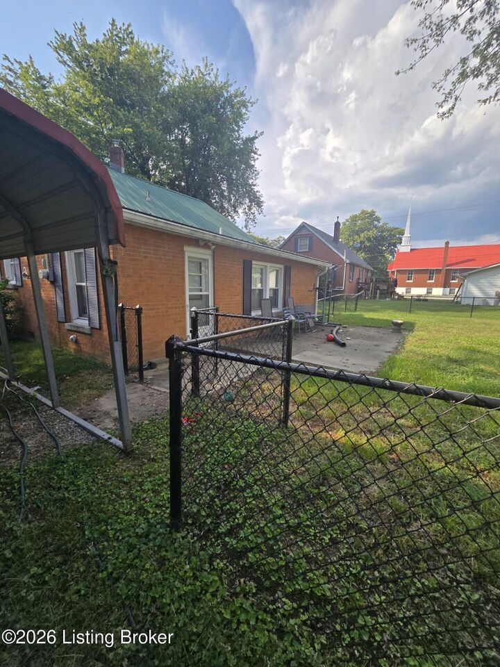 Property Photo:  4358 S Wilson Rd  KY 42701 