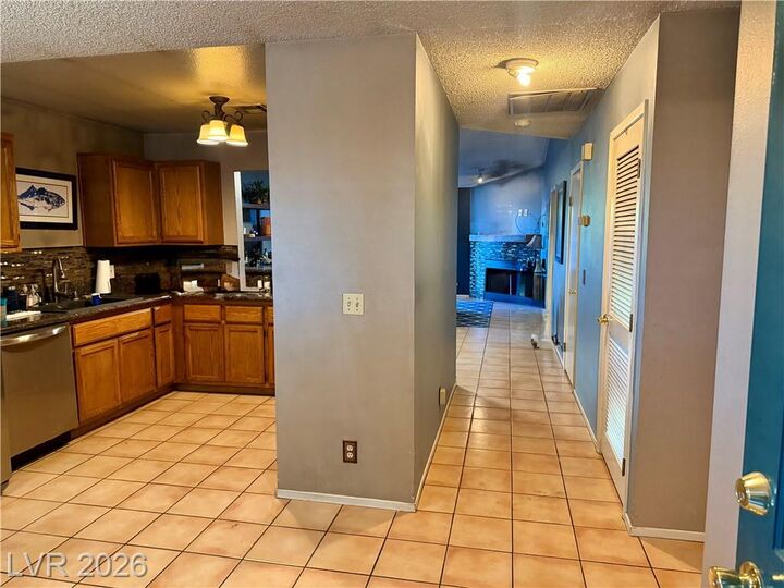 Property Photo: 7001 Pindarri Way NV 89145