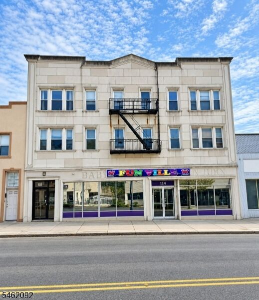 Property Photo: 114 Washington Ave 9 NJ 07109
