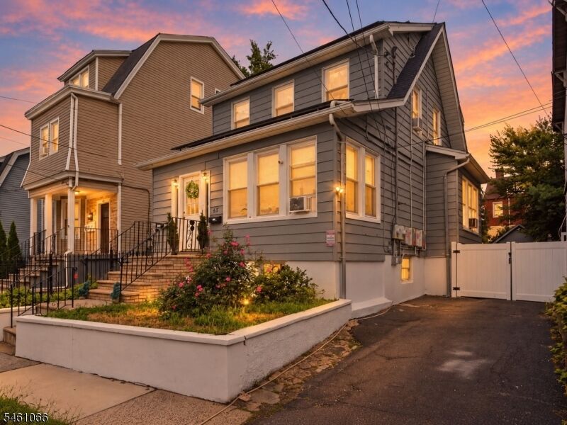 Property Photo:  62 Wilson Pl  NJ 07111 