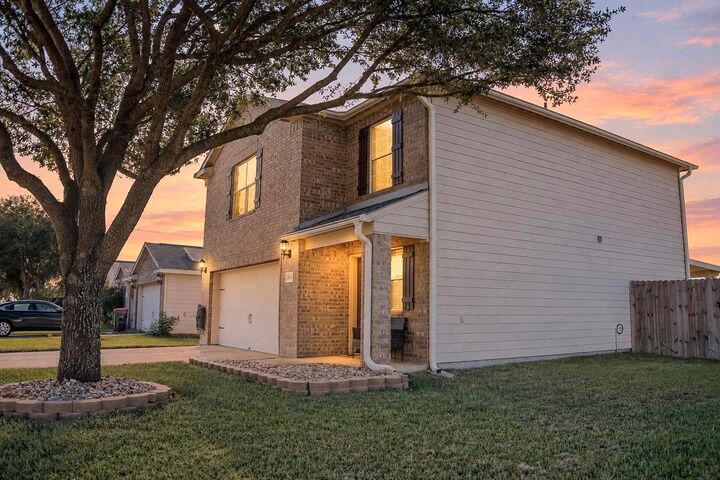 Property Photo: 26927 Springflight Lane TX 77447