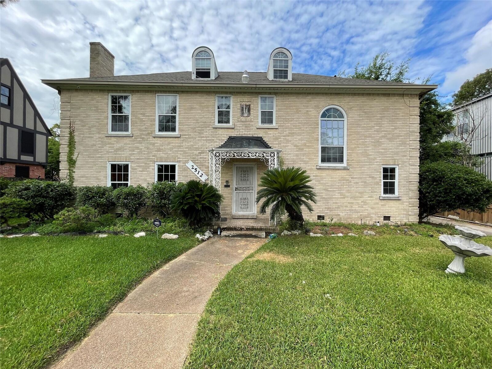 Property Photo: 2512 Calumet Street 6 TX 77004