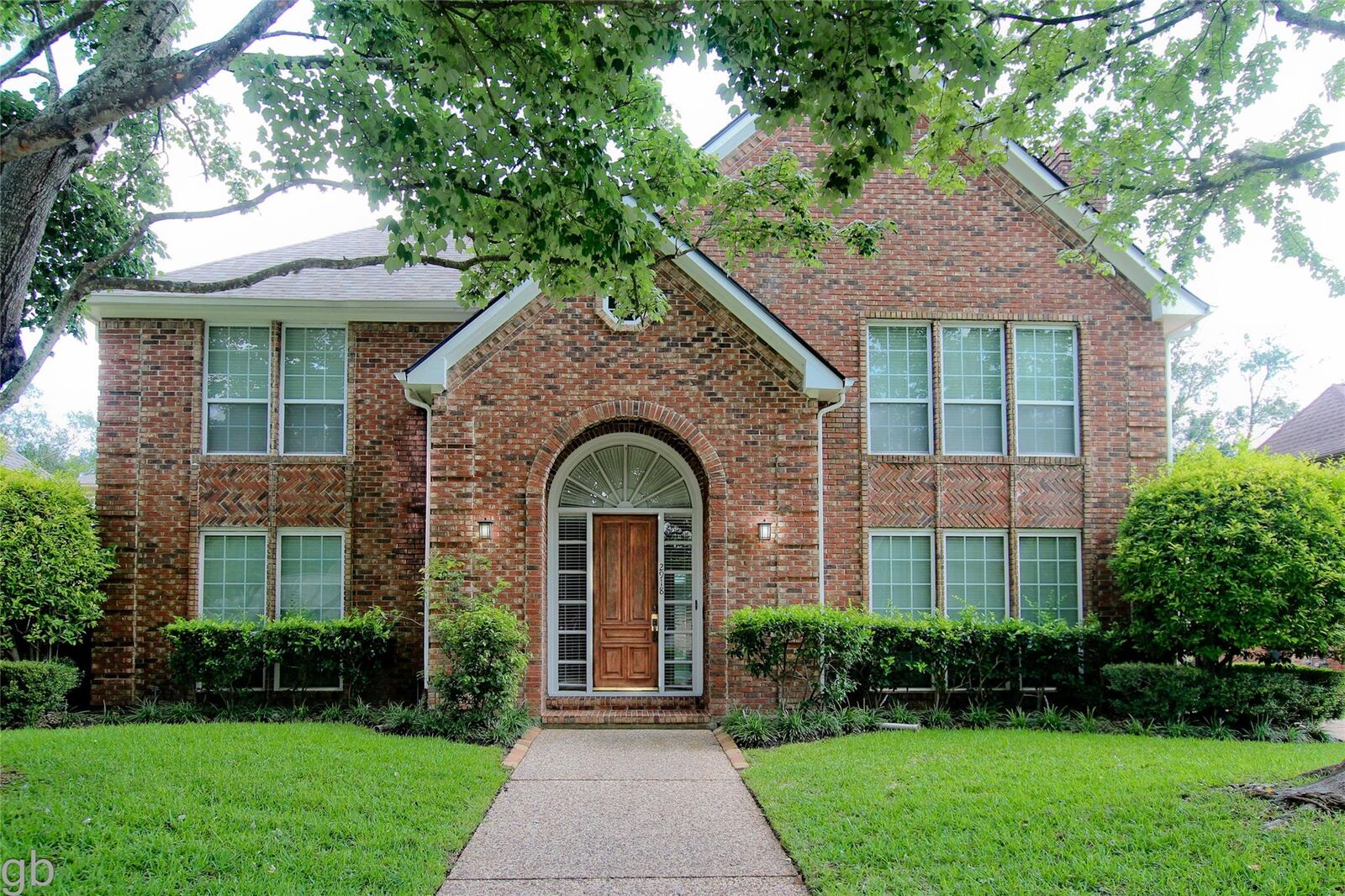 Property Photo: 2918 Deer Creek Drive TX 77478