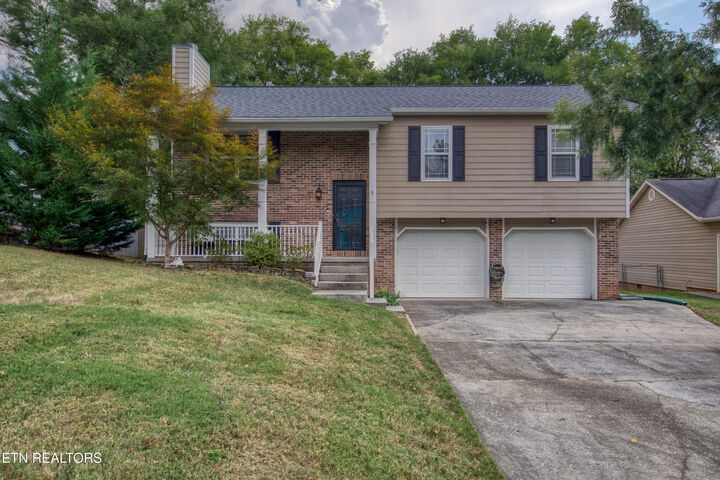 Property Photo:  728 Summerdale Drive  TN 37934 