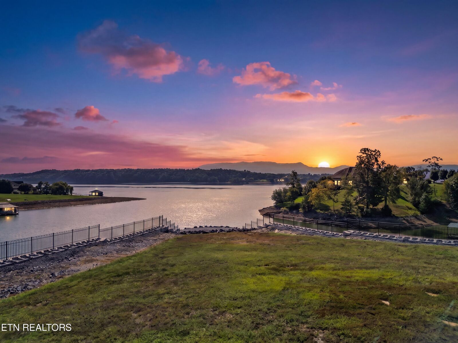 Property Photo: 186 Scenic Shores Drive TN 37725