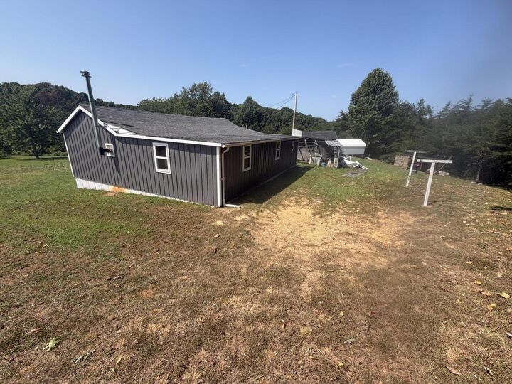 Property Photo:  1693 Matt Baker Road  KY 40744 