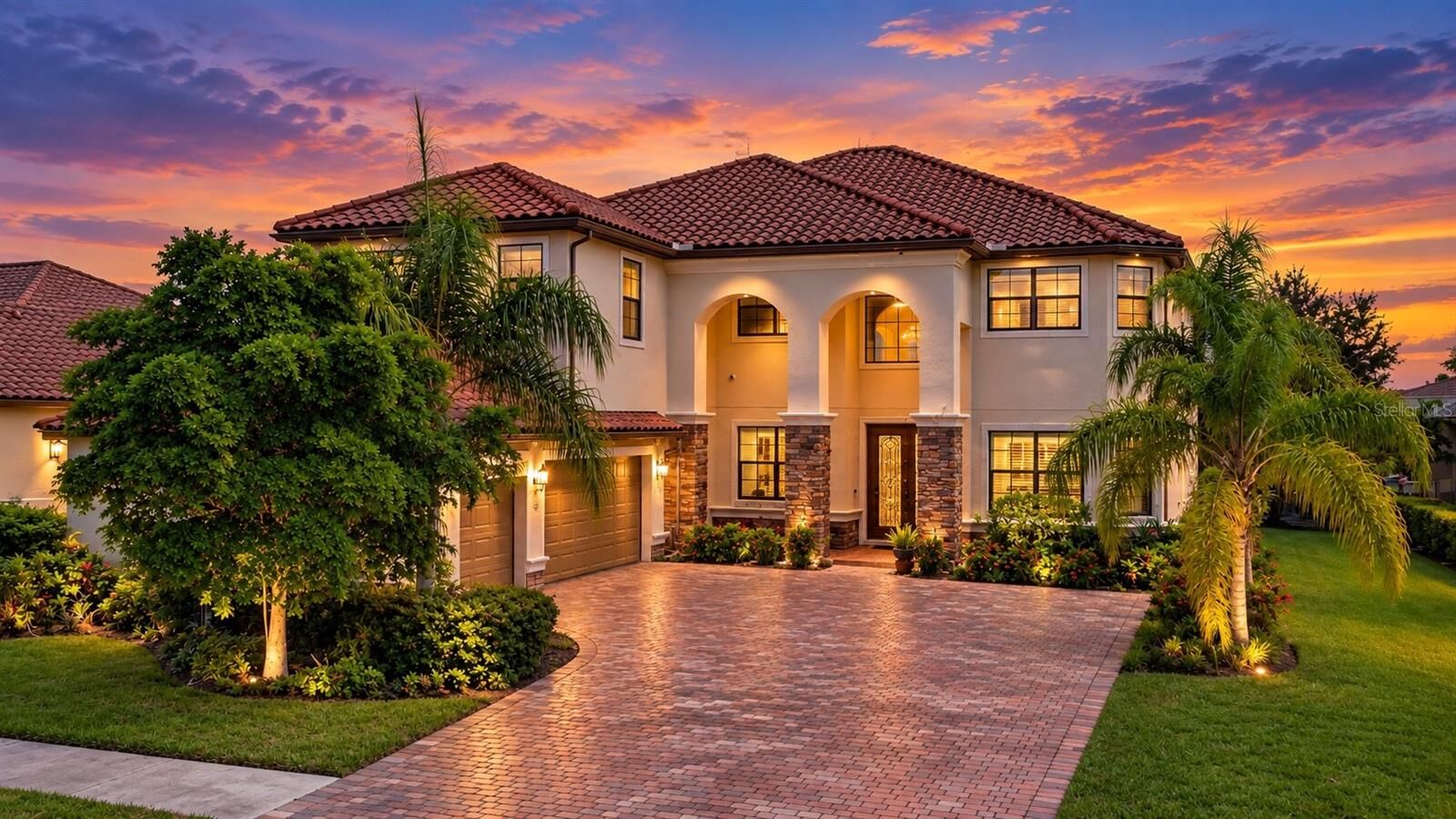 Property Photo: 20170 Cristoforo Place FL 34293