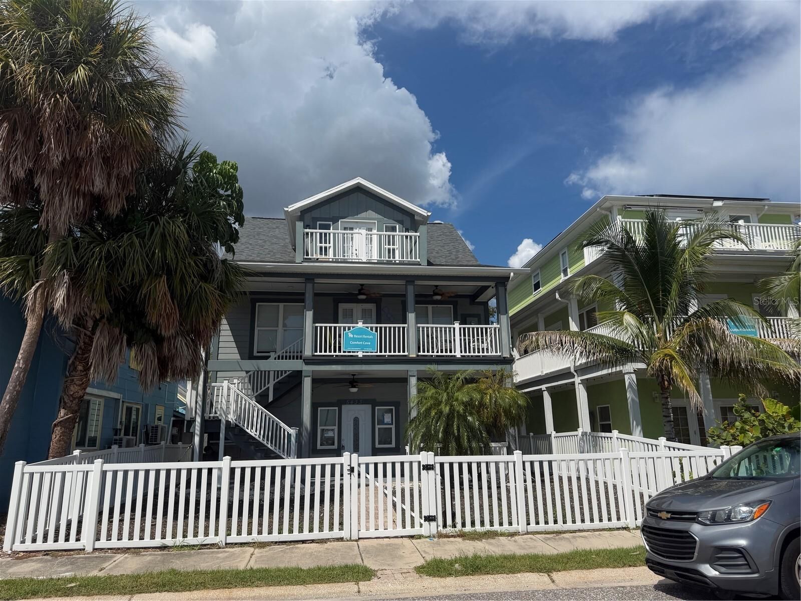 Property Photo:  5433 Essex Avenue S  FL 33707 