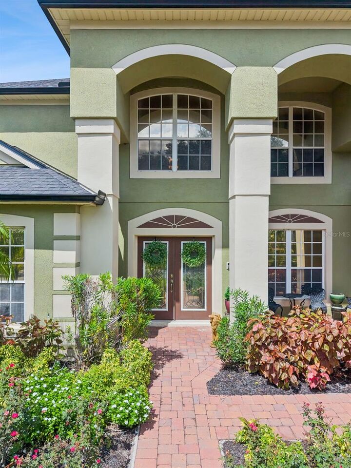 Property Photo: 10407 Windermere Chase Boulevard FL 34734