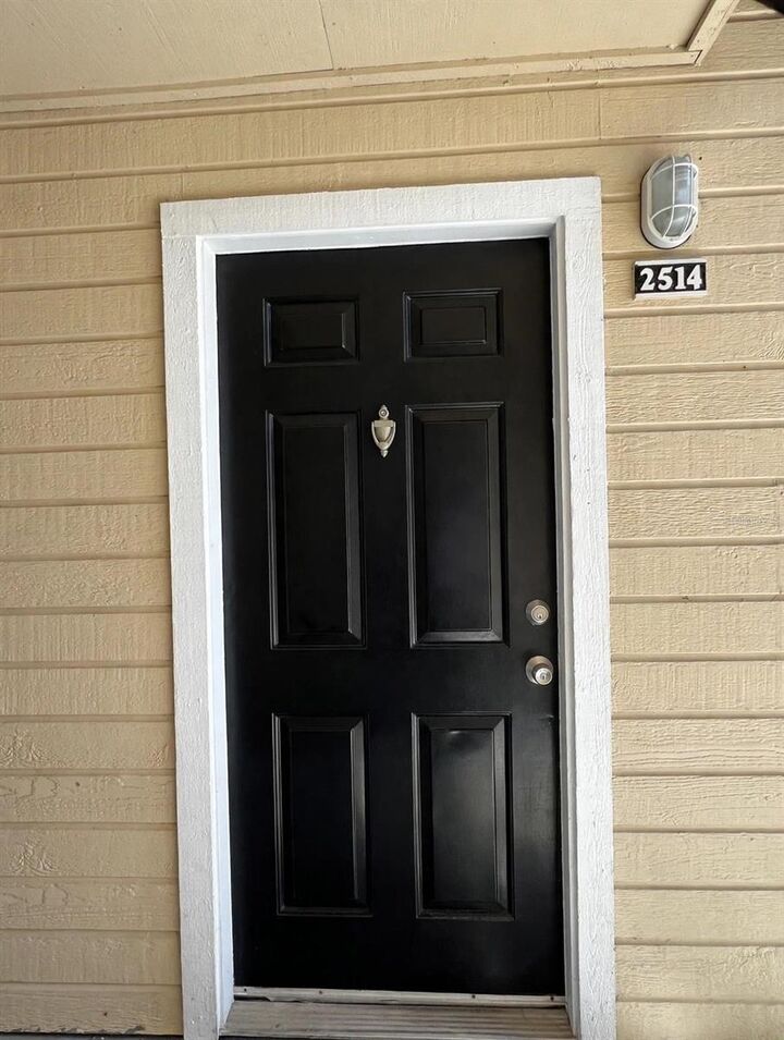 Property Photo:  1031 South Hiawassee Road 2514  FL 32835 