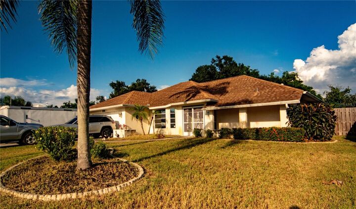 Property Photo:  274 Lorraine Avenue  FL 34293 