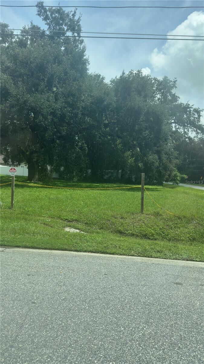 Property Photo:  9529 2nd Avenue  FL 32824 