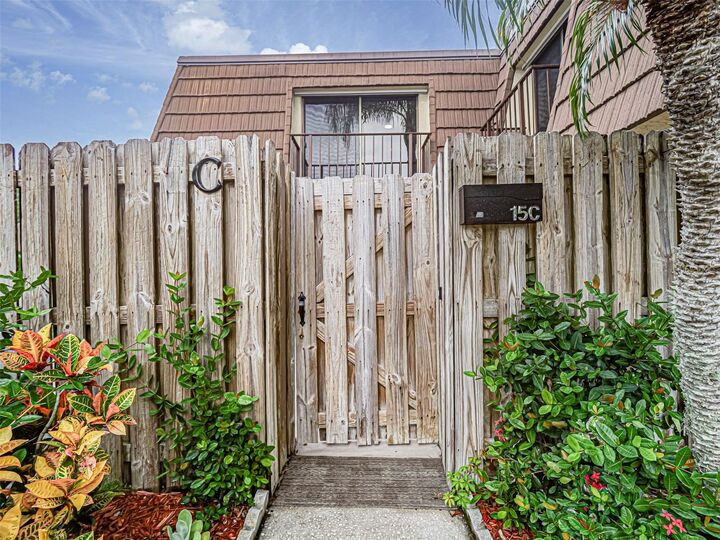 Property Photo:  1166 6th Avenue 15C  FL 32960 