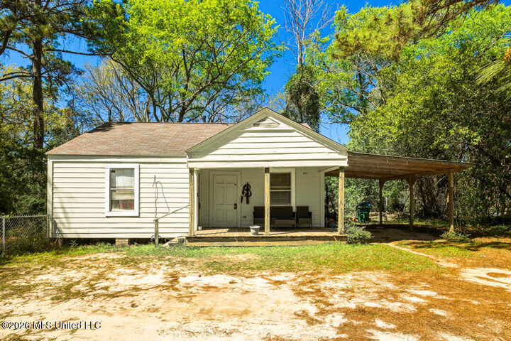 Property Photo:  420 Old Richton Road  MS 39465 