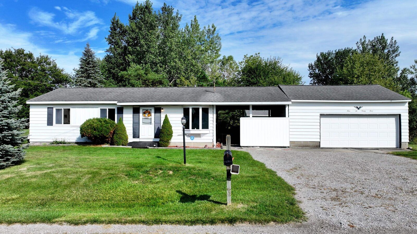 Property Photo: 2293 Michigan Avenue MI 48708