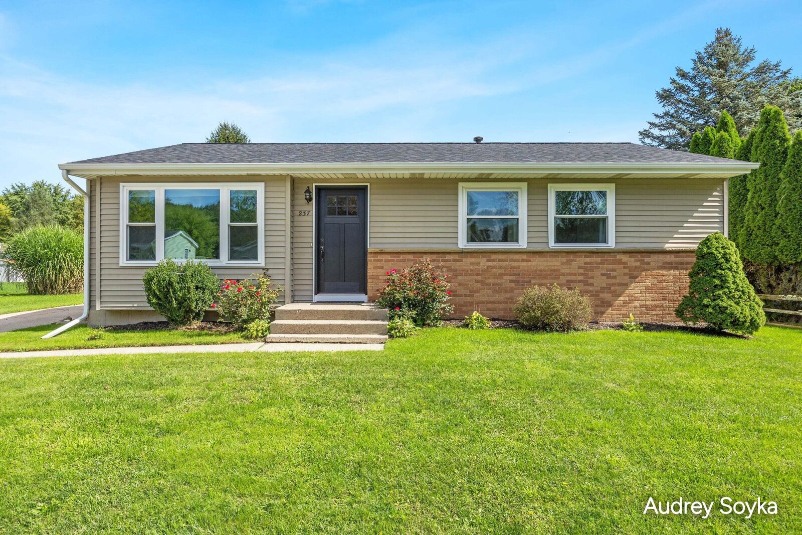Property Photo:  237 Roberta Jayne Drive SE  MI 49331 
