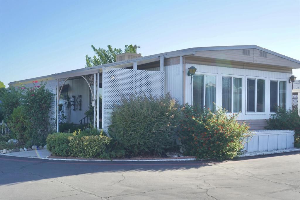 Property Photo: 185 N Eucalyptus Avenue Spc 95 CA 92376