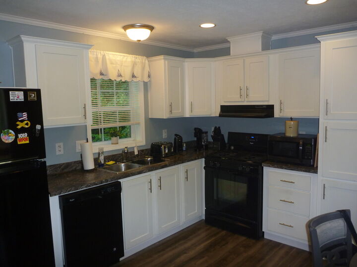 Property Photo:  27 Carroll Avenue  ME 04084 