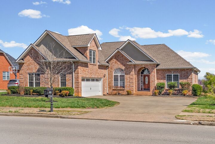 Property Photo:  2597 Stone Manor Way  TN 37043 