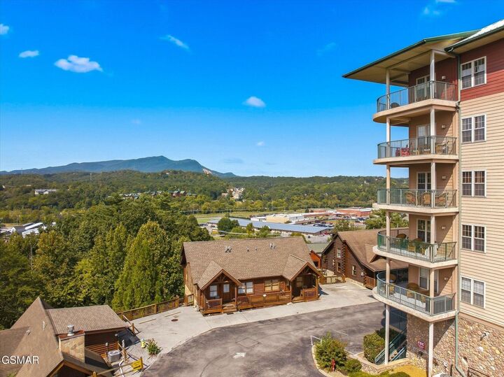 Property Photo:  410 Big Bear Way 3005  TN 37863 