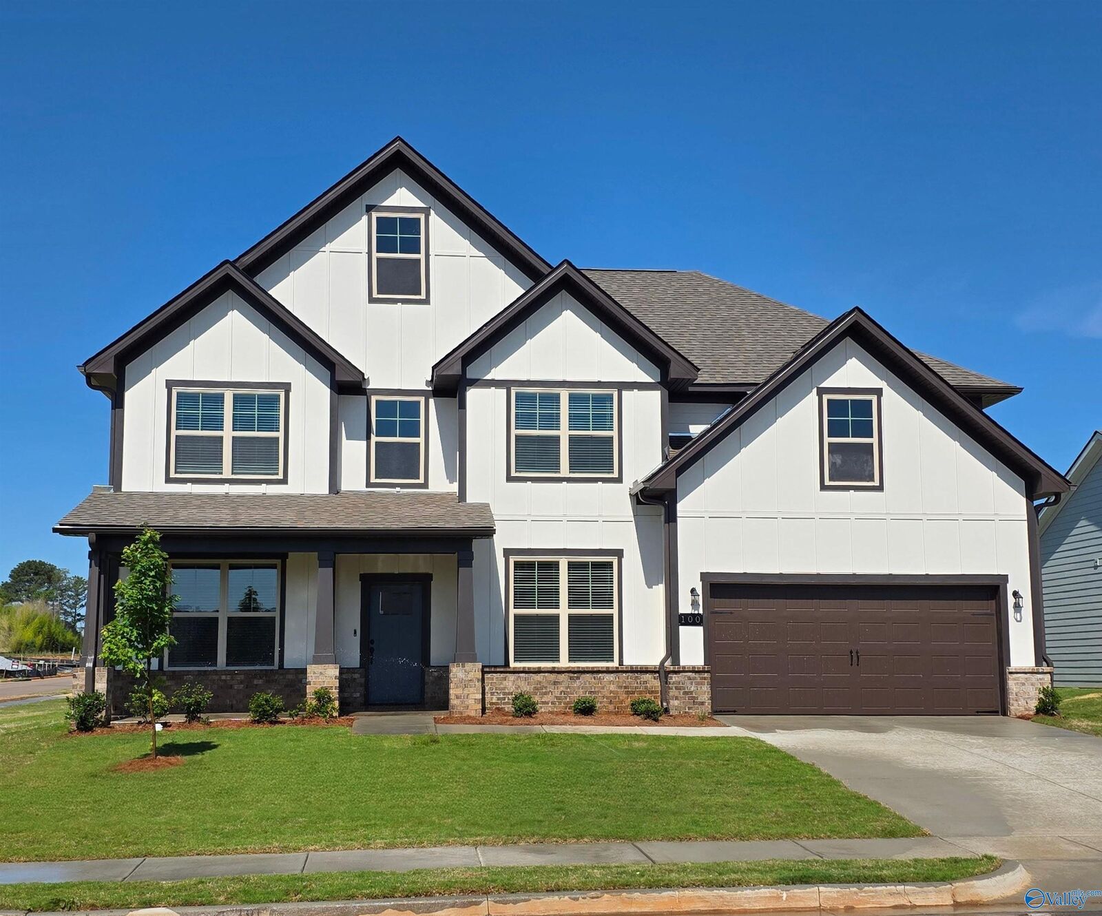 Property Photo:  101 Labyrinth Way  AL 35756 