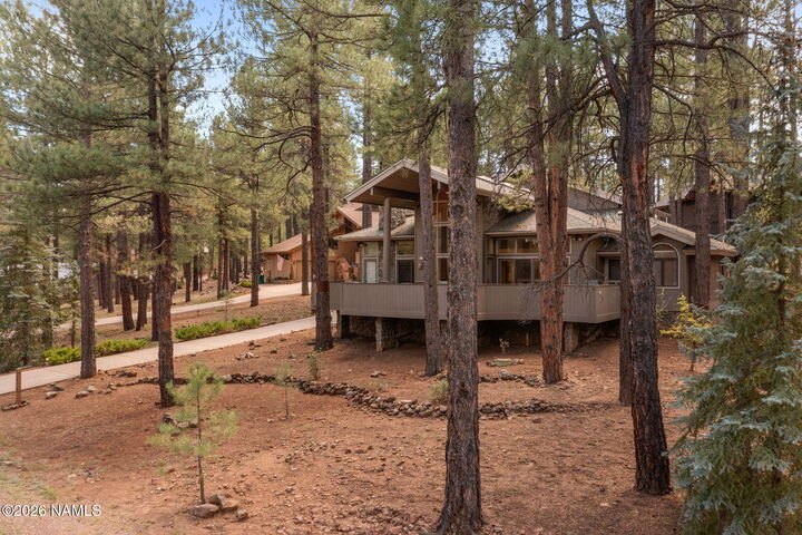 Property Photo: 5779 Griffiths Spring AZ 86005