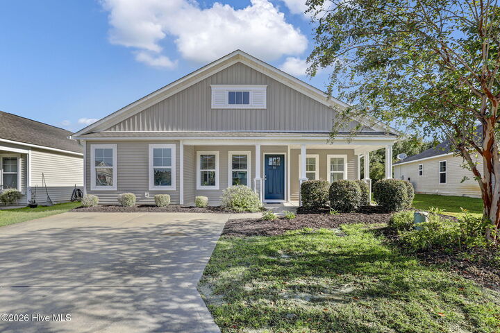 Property Photo:  91 Glasgow Drive  NC 28457 