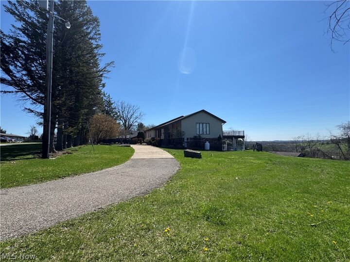Property Photo: 52250 Sidon Road OH 43935
