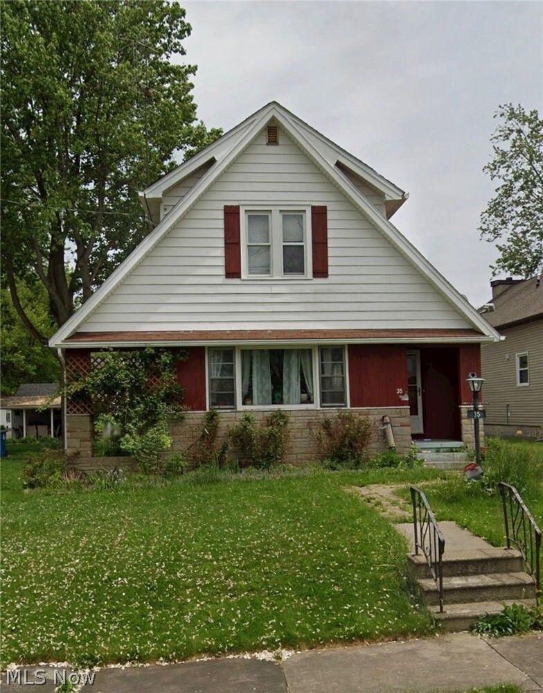 Property Photo: 35 Washington Avenue OH 44446