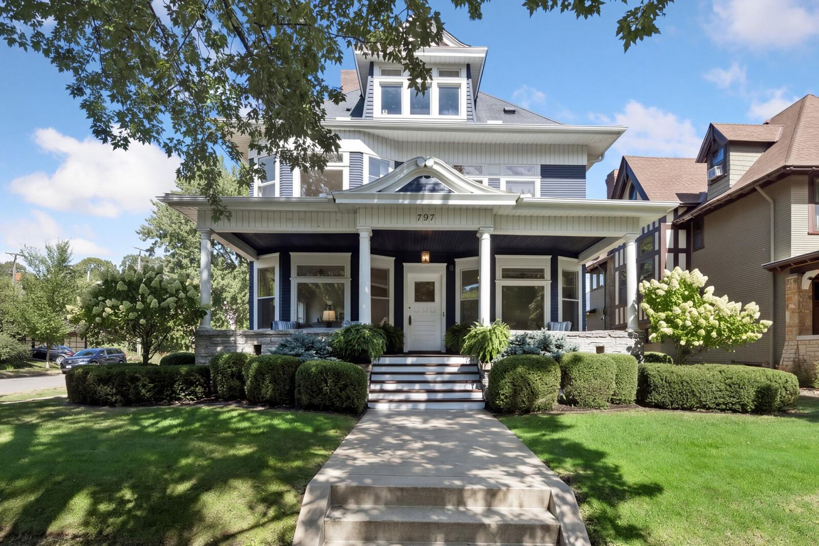 Property Photo:  737 Fairmount Avenue  MN 55105 