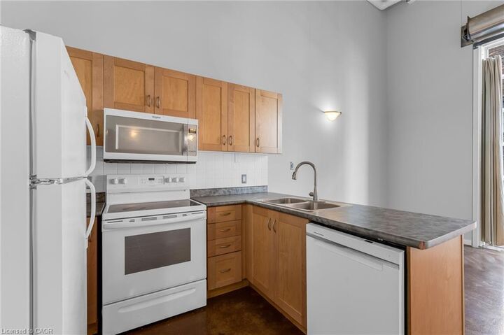 Property Photo:  11 Rebecca Street 405  ON L8R 3H7 