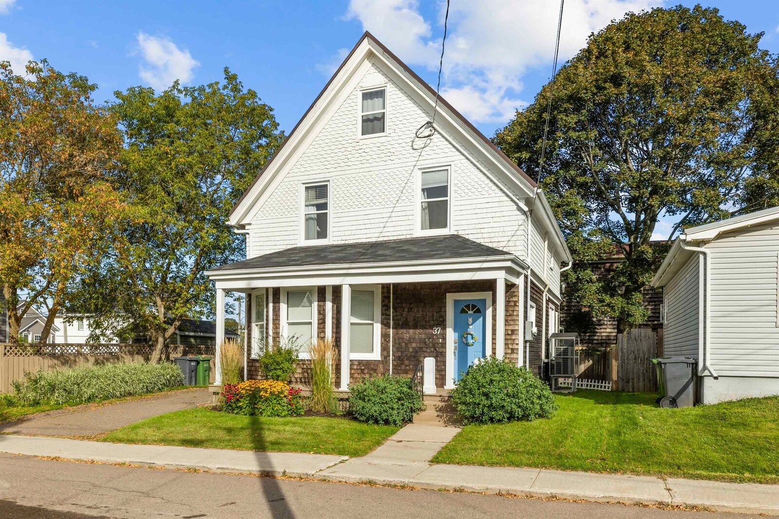 Property Photo:  37 Reserve Street  PE C1A 2K9 