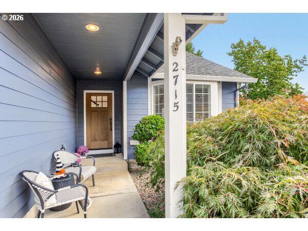 Property Photo: 2715 Harvest Ct OR 97116